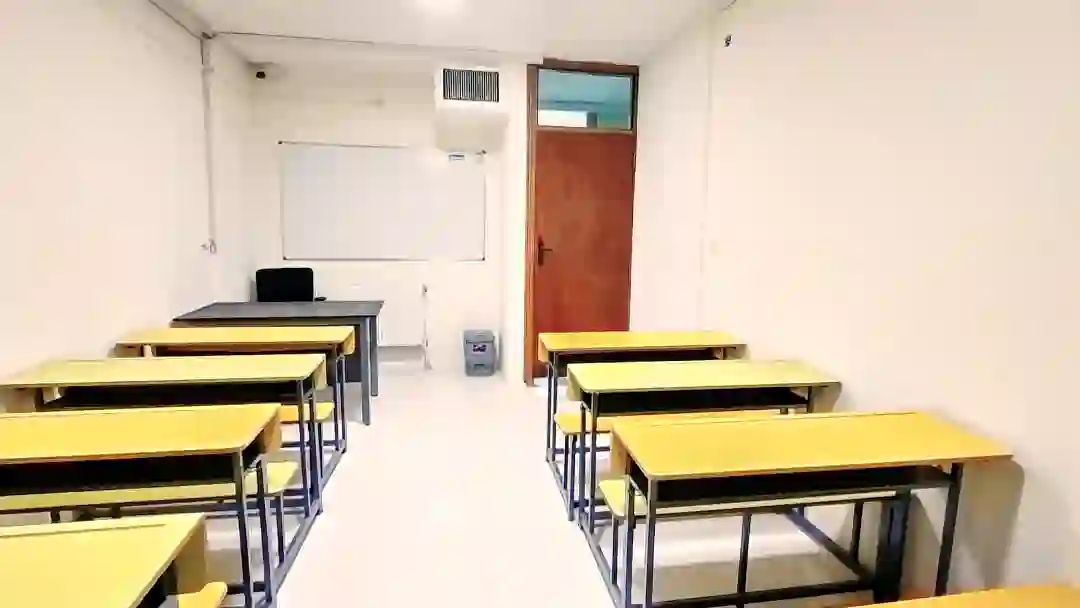 کلاس دوم طبقه بالا